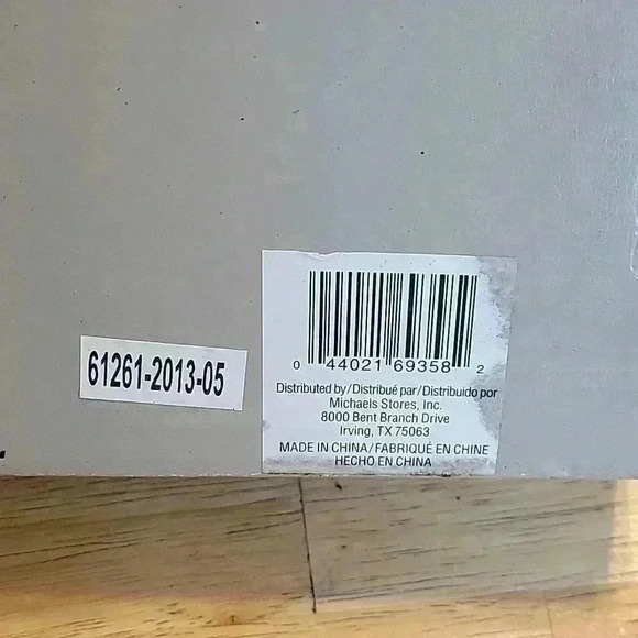 4 Piece Melissa Tile Wall Decor NIB - Picture 5 of 6